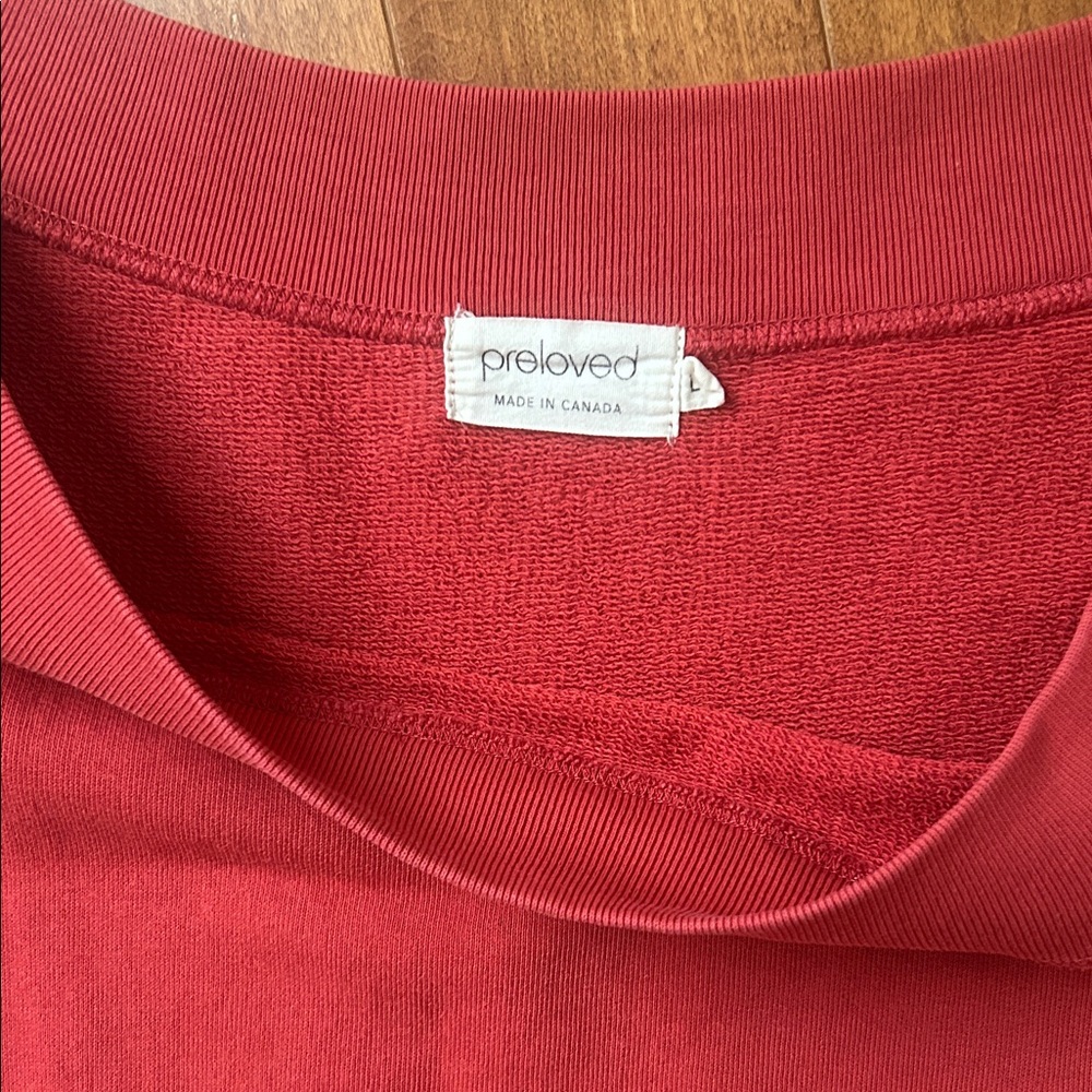 Cozy Red Heart Detail Sweater - Picture 2 of 4